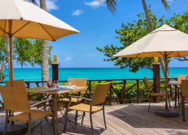 Sahile yakın Restoran