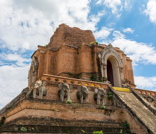 Wat Chedi Luang — Photo