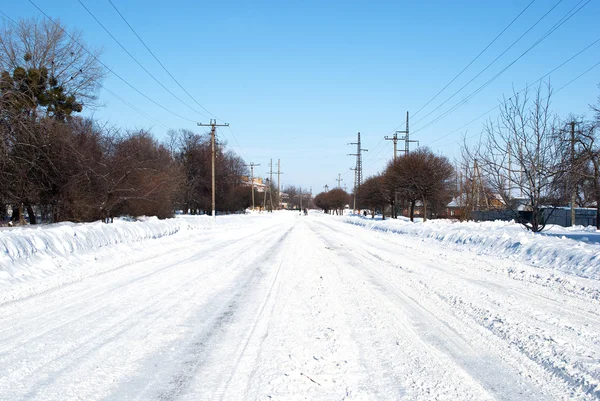 Estradas cobertas de neve para carros — Fotografia de Stock