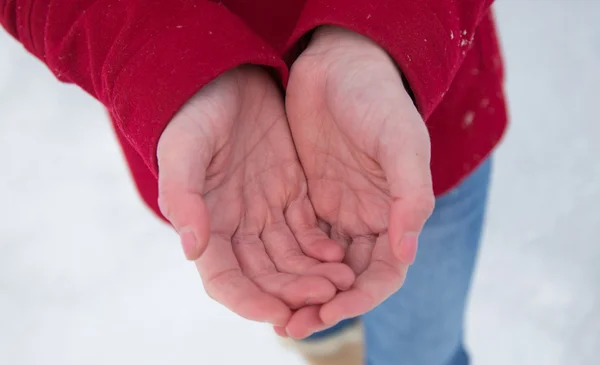 Un paio di mani fredde — Foto Stock