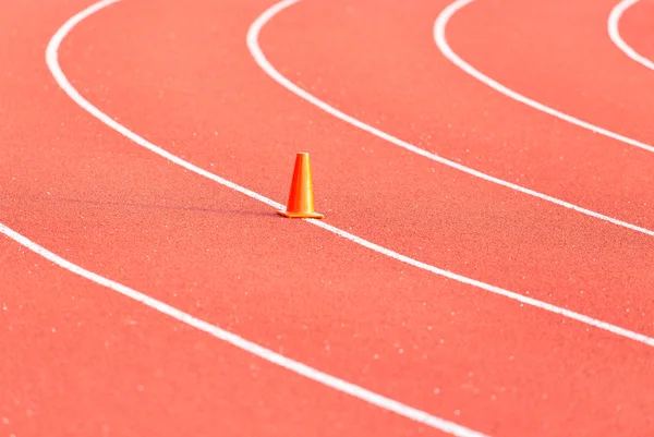 Línea de curva en pista de atletismo — Foto de Stock