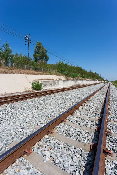 Tren en raral —  Fotos de Stock