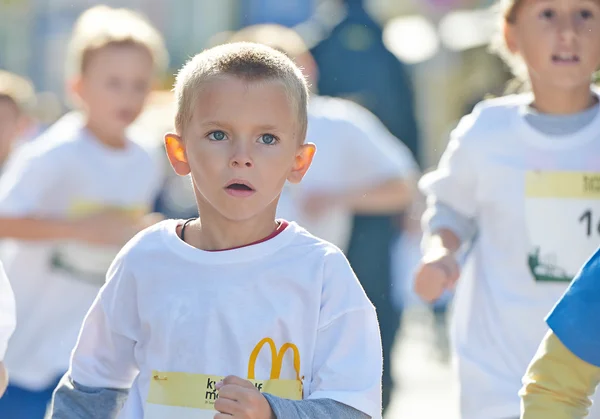 Kids run on Kyiv Half Marathon — Stock Photo, Image