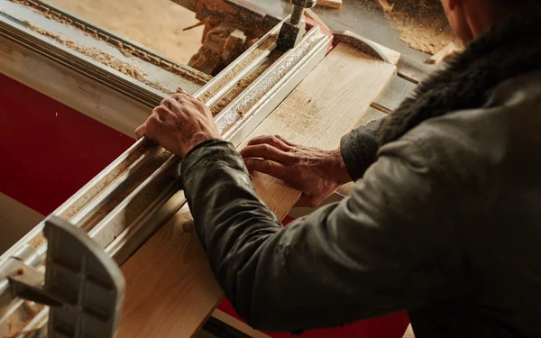 Circular saw in carpenter's shop — Stock Photo, Image