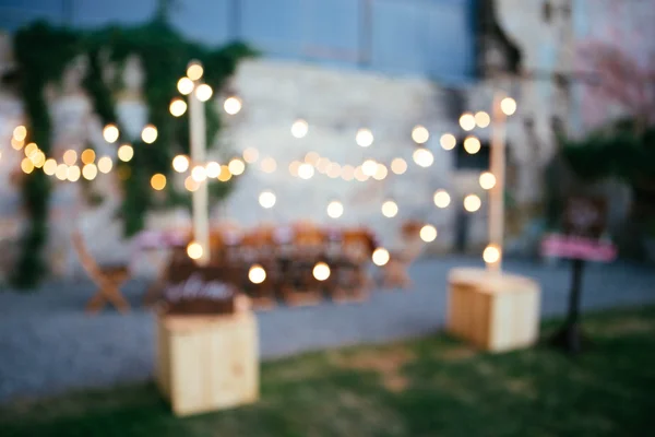 Düğün ve parti dekorasyon yerleştirin