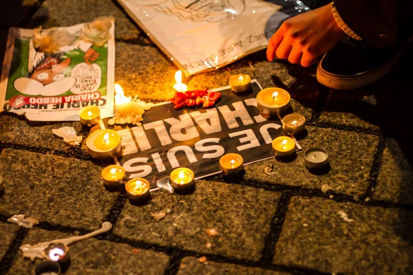 Charlie Hebdo ataque terrorista —  Fotos de Stock