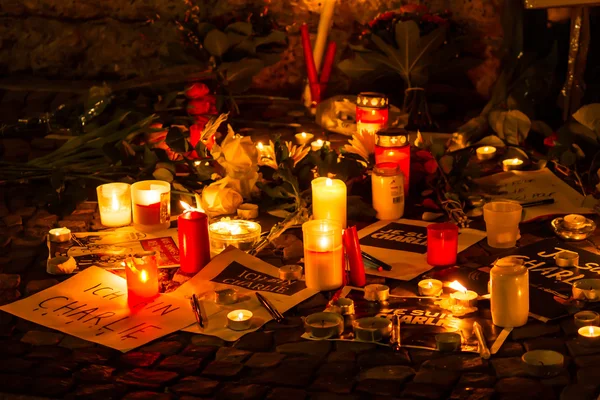 Чарлі Hebdo тероризм атаки — стокове фото