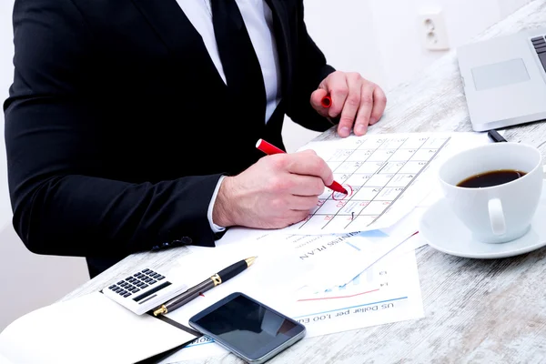 İçinde belgili tanımlık takvim randevuları kontrol işadamı