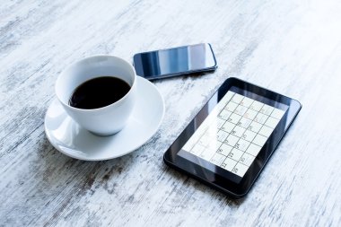Tablet takvimdeki aylık faaliyetleri denetleme