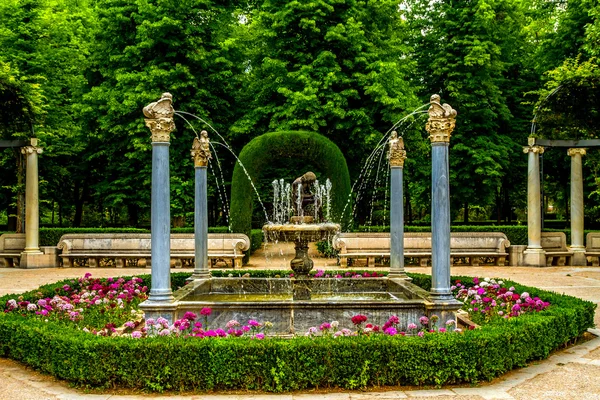 Tuinen van het Koninklijk Paleis van Aranjuez — Stockfoto