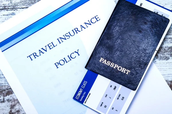 Travel insurance policy — Stock Photo, Image