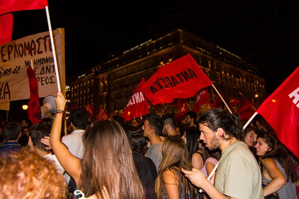 Celebraciones en Grecia tras los resultados del referéndum — Foto de Stock