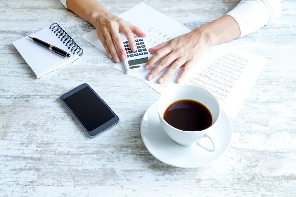 Lavorare in ufficio — Foto Stock