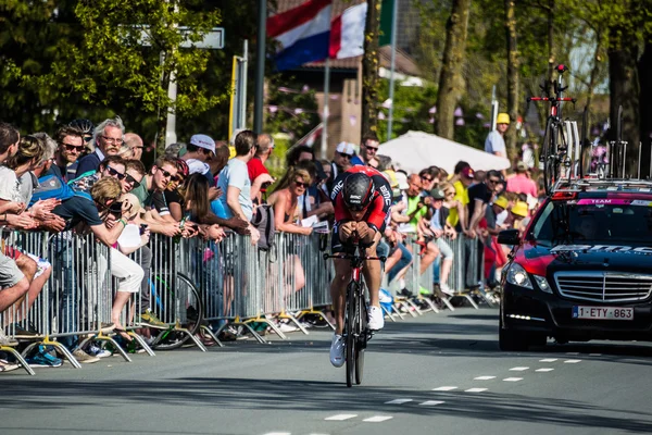 Apeldoorn, Países Bajos 6 de mayo de 2016; ciclista profesional durante la primera etapa del Tour de Italia en 2016 — Foto de Stock