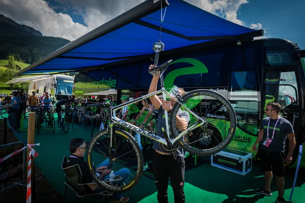 Castelrotto, Italy May 22, 2016; Last check of the bikes before a hard time trial climb