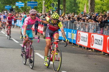 Torino, İtalya 29 Mayıs 2016; Vincenzo Nibali tur bitiş çizgisine Turin geçen İtalya'nın 2016 içinde biter
