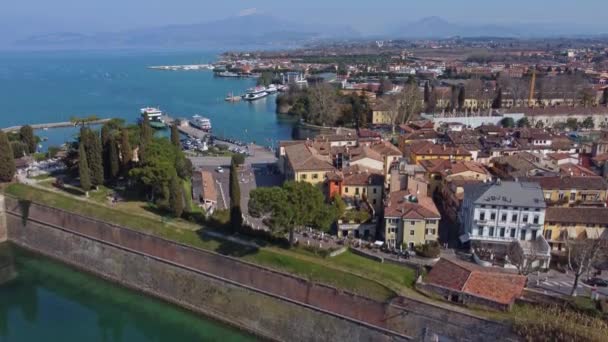 Uitzicht Vanuit Lucht Het Oude Vestingstadje Peschiera Dal Garda Beschermd — Stockvideo