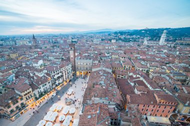 Piazza delle erbe, verona, İtalya
