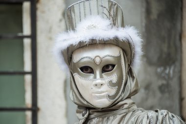 Venice, İtalya - 13 Şubat 2015: Harika maske katılımcı yıllık karnaval kutlamaları
