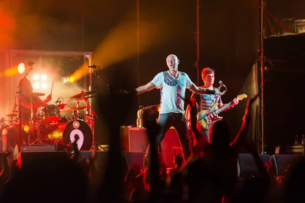 Villafranca di Verona, Italia pada 23 Juli 2015. Negrita bermain live selama Summer Tour 2015 mereka — Stok Foto