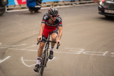 Madonna di Campiglio, İtalya 24 maggio 2015; Stege İtalya 2015 yılında tur sırasında profesyonel bisikletçiler grup