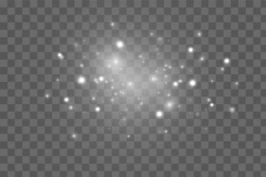 Beyaz kıvılcımlar ve yıldızlar özel ışık efektleriyle parıldarlar. Noel soyut kalıbı. Parlak sihirli toz parçacıkları. Şeffaf arkaplanda vektör ışıltısı.