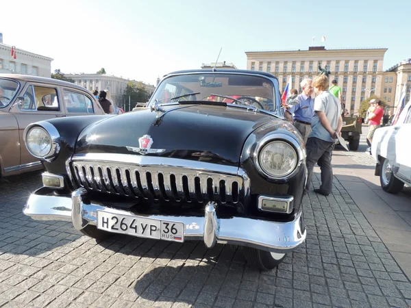 Retrocar Gaz M21 Volha série dva černé barvy — Stock fotografie