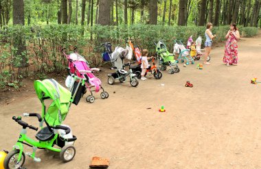 Parktaki park yerinde.