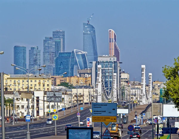 Moscou Rússia Ponte Krymsky Ponte Crimeia Edifícios Residenciais Centro Internacional Fotografia De Stock