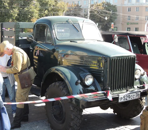 Caminhão de tração nas quatro rodas GAZ-63 — Fotografia de Stock