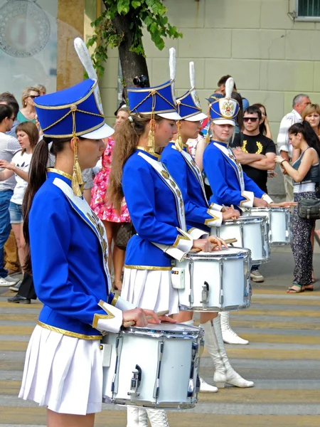 Standing in a line — Stock Photo, Image