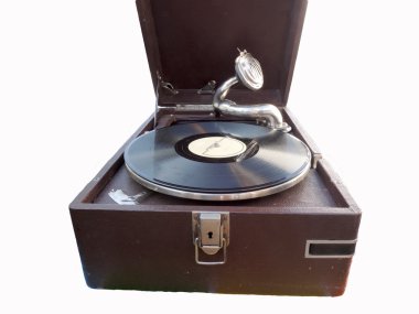 Eski taşınabilir gramofon