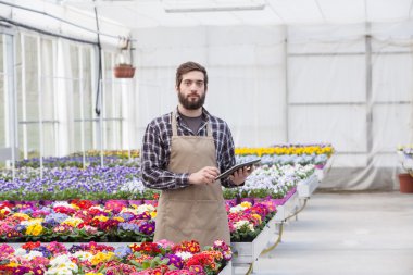 erkek Bahçe işçisi