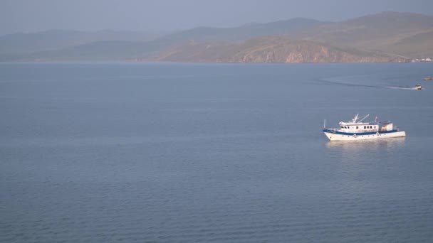 Russland Gebiet Irkutsk Sakhyurta August 2020 Kleines Schiff Auf Einem — Stockvideo