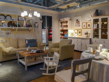 Kasım, 2020 Samara. IKEA mağazasının içi