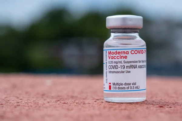 Montréal Juin 2021 Flacon Vaccin Moderna Covid — Photo