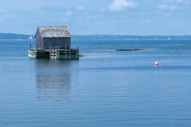 Blue Rocks topluluğundaki balıkçı kulübesi, Nova Scotia, Kanada