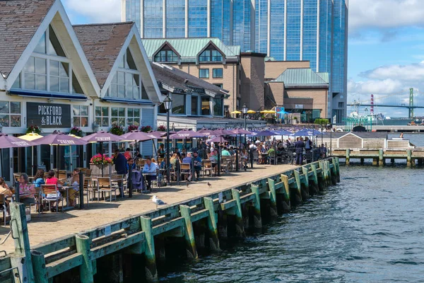 Halifax Nova Scotia Canada August 2021 People Eating Terrace Pickford — Stock Photo, Image