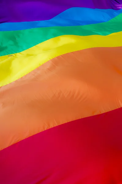 Primer plano de una bandera del arco iris — Foto de Stock