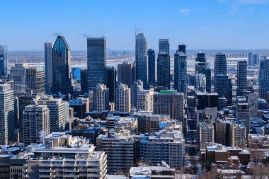 Montreal, CA - 16 Ocak 2026: Kondiaronk Belvedere 'den Montreal Skyline