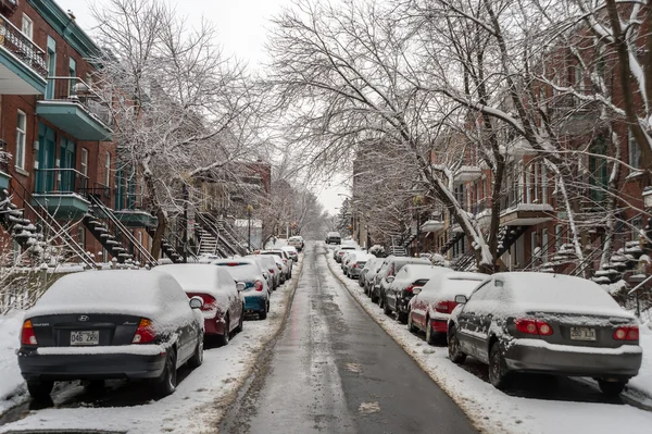 Burza śnieżna uderza Montreal, Kanada. — Zdjęcie stockowe