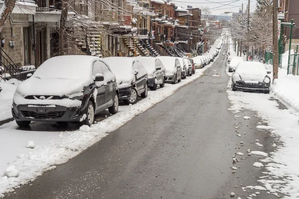 Tempesta di neve colpisce Montreal, Canada . — Foto Stock