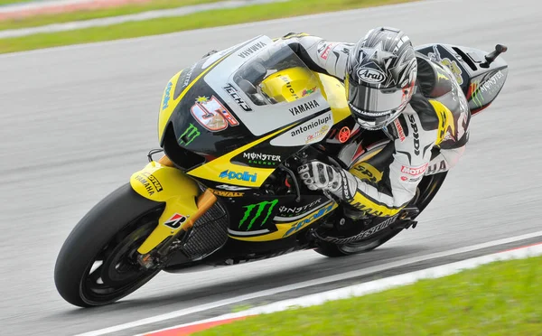 Sepang Malaysia Oct Monster Yamaha Tech 3的美国科林 爱德华兹在2009年10月25日于Sepang举行的壳牌马来西亚摩托车大奖赛预赛的热身赛上谈判了一个角落 — 图库照片