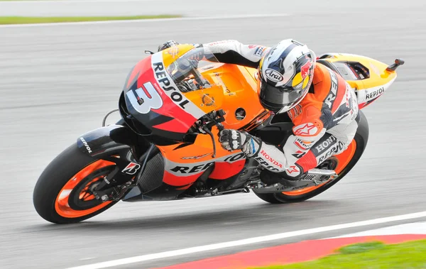 Sepang Malaysia Oct Spanish Dani Pedrosa Repsol Honda Team Negotiates — Stock Photo, Image