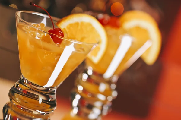 Harvey Wallbanger Cocktails — Stockfoto