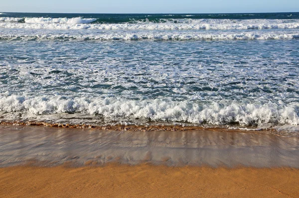 Fale na plaży Hanalei — Zdjęcie stockowe