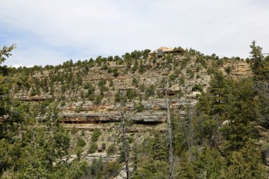 Cliff üzerinde ziyaretçi Merkezi