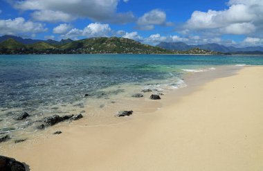 Moku Nui plajı, Oahu, Hawaii