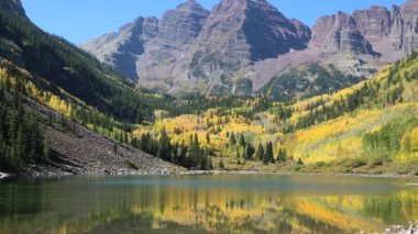 Maroon Gölü - Kestane Çanları, Colorado
