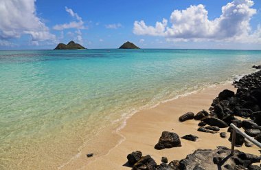 Yürüyen Lanikai plajı - Kailua, Oahu, Hawaii